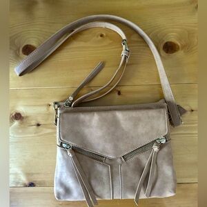 Violet Ray Leather Crossbody 🤎🤍
